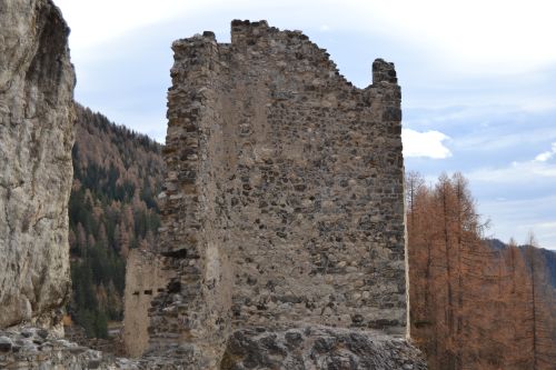 traces of old beams