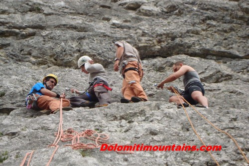 climbing school on the wall