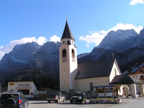 la chiesa parrocchiale di sappada