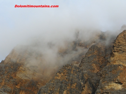 clouds on top tofana di rozzes