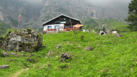 settimo alpini refuge