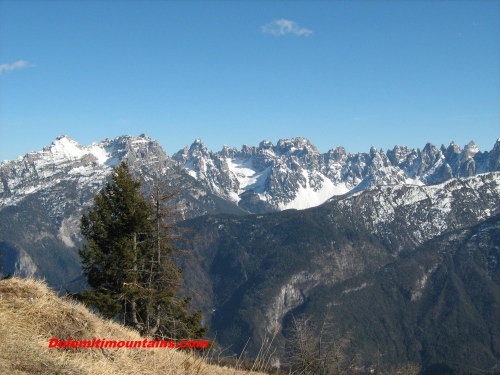 A nice view of the Montanel mountains during winter - Spalti di Toro Gallery 