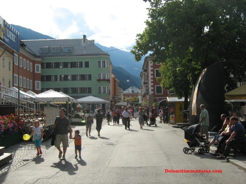 lienz city and the main street