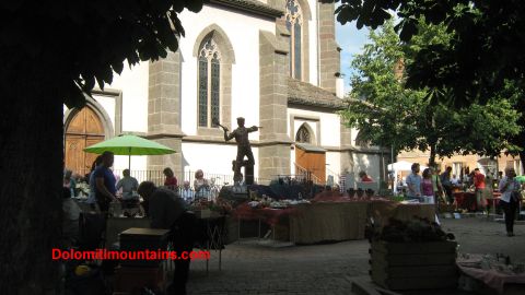 Statue in Predazzo